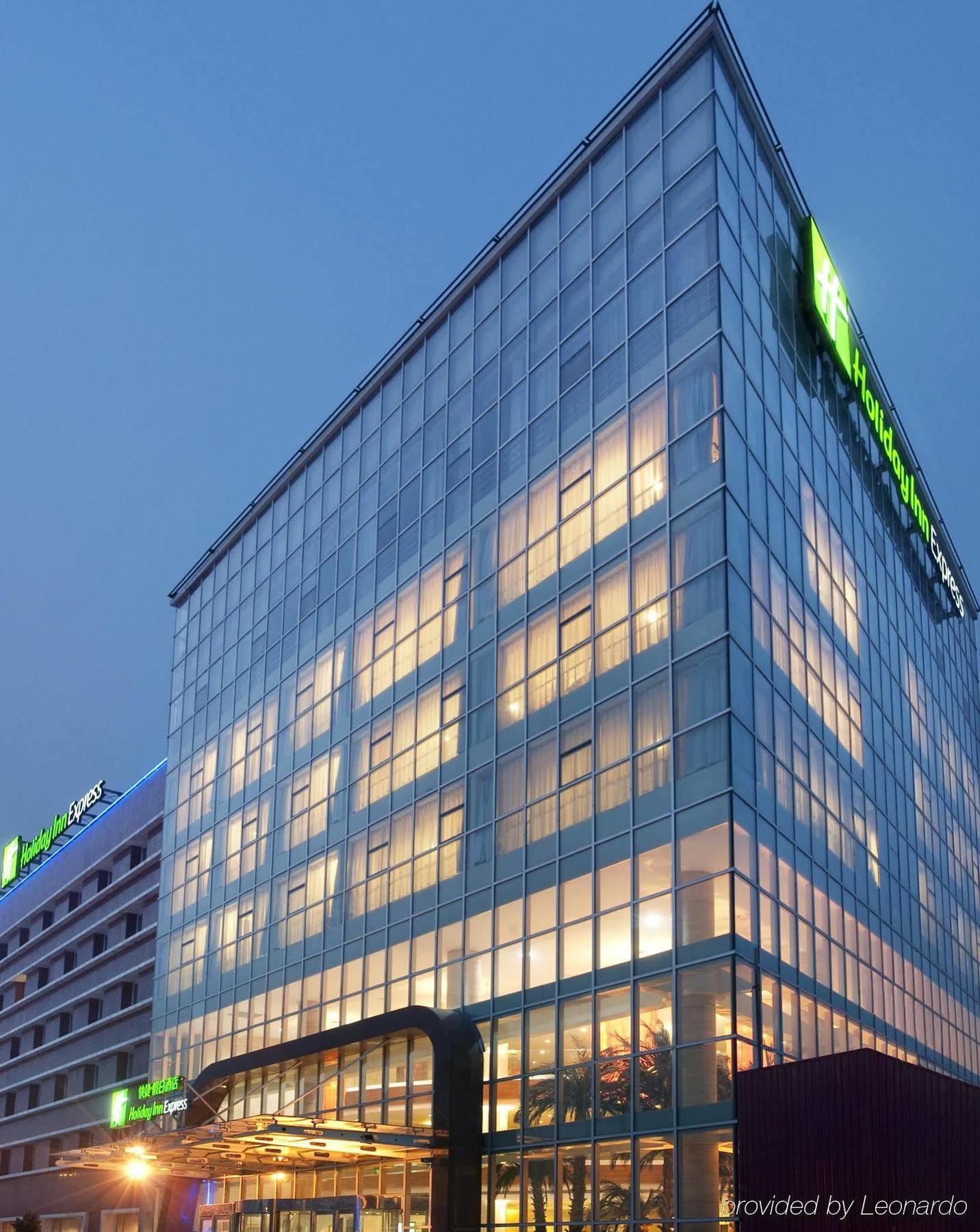 Holiday Inn Express Tianjin Dongli, An Ihg Hotel Exterior foto